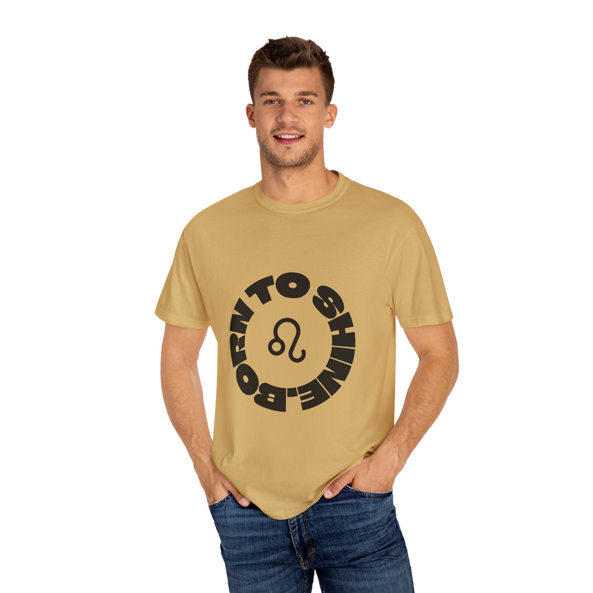 Born to Shine: Leo Birthday Unisex T-Shirt
